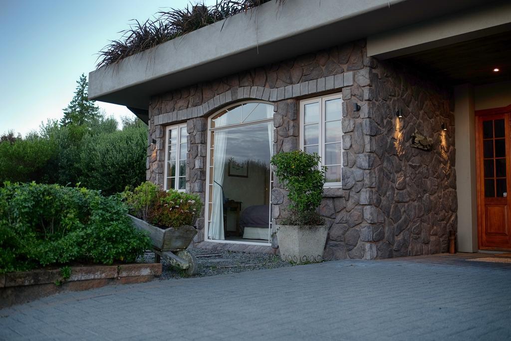 Tauhara Sunrise Lodge Taupo Exteriér fotografie