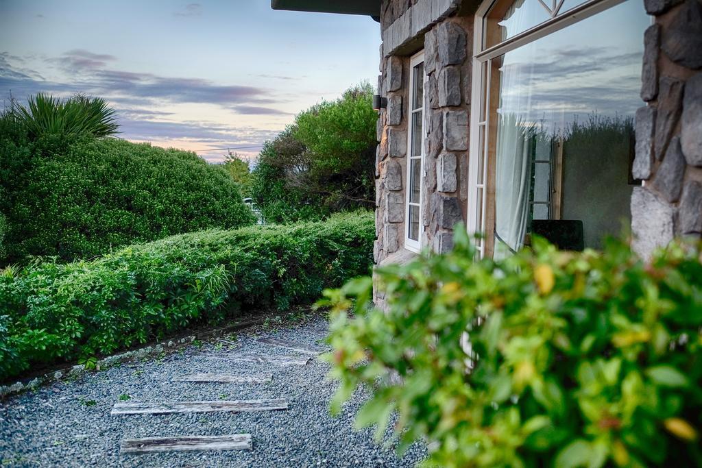 Tauhara Sunrise Lodge Taupo Exteriér fotografie