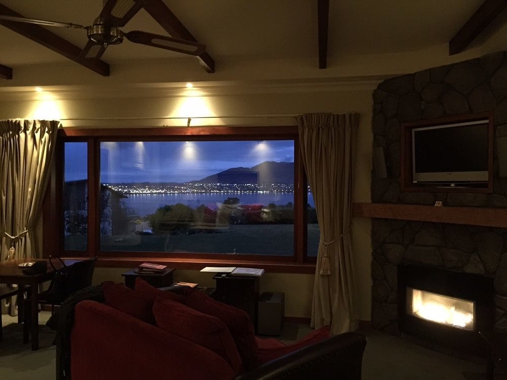 Tauhara Sunrise Lodge Taupo Exteriér fotografie